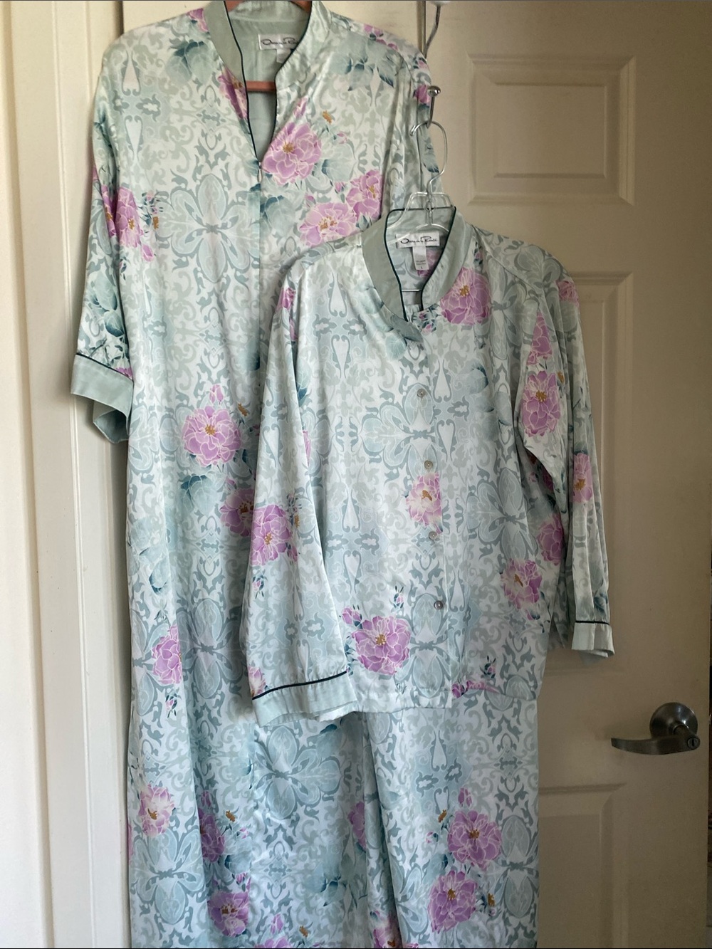 Oscar de la Renta Pink Label 3pce Robe & Pajamas Size L